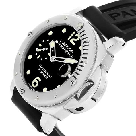 panerai luminor submersible pam00024|panerai submersible 42mm white dial.